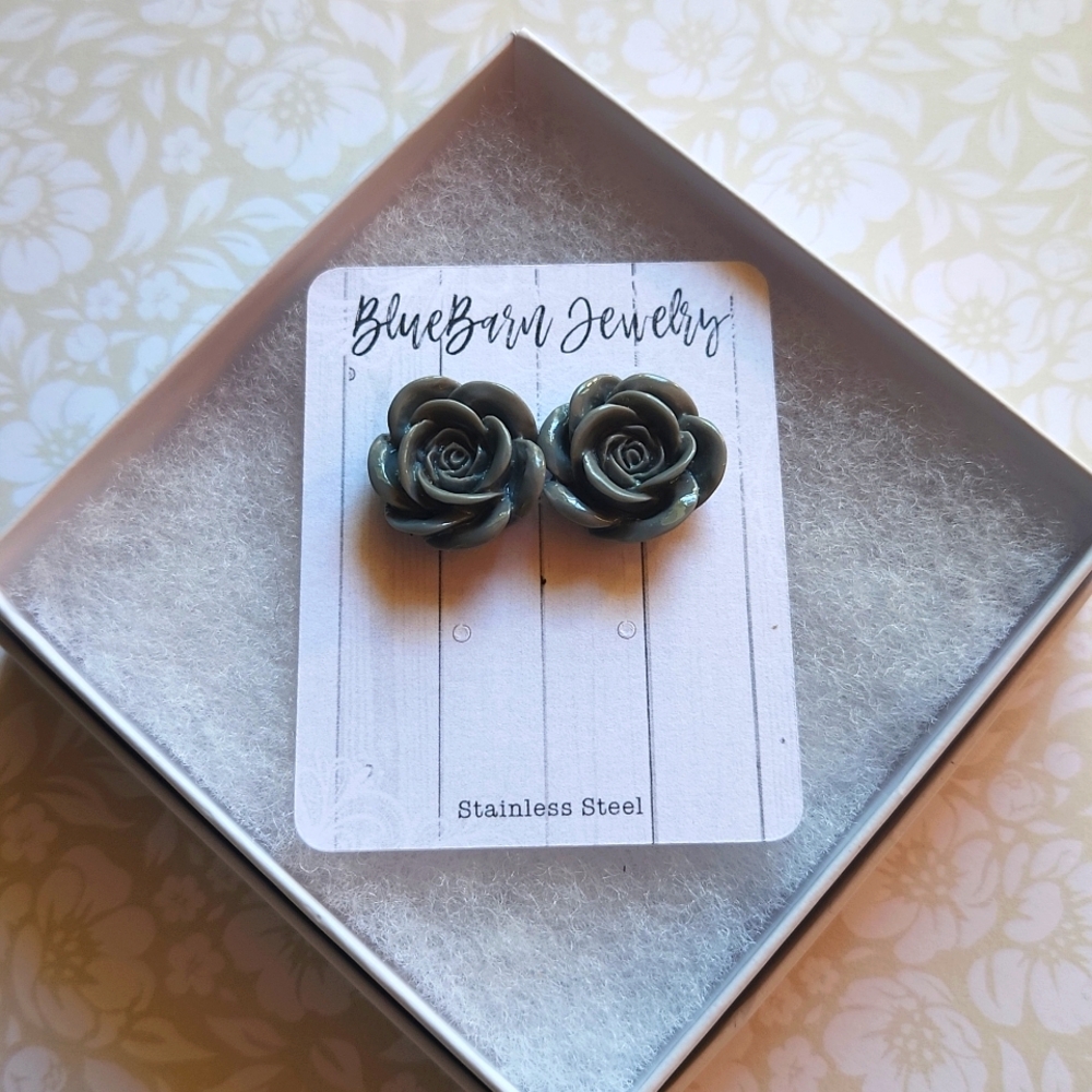 Handmade Gray Rose Stud Earrings